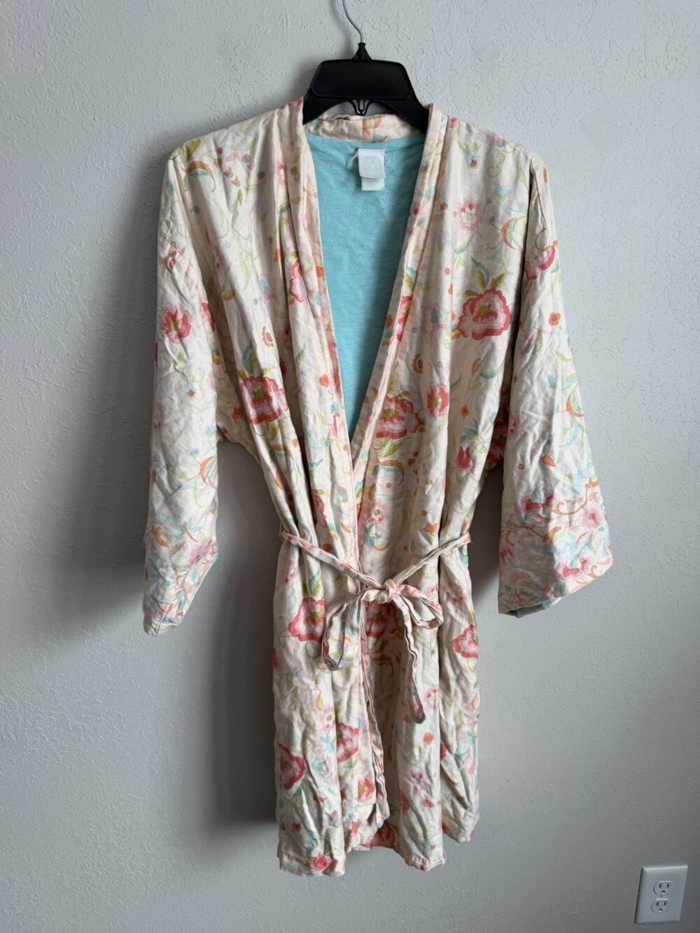 Natori Light Pink Floral Short Tie Front Robe Womens M/L Sleepwear Loungewear